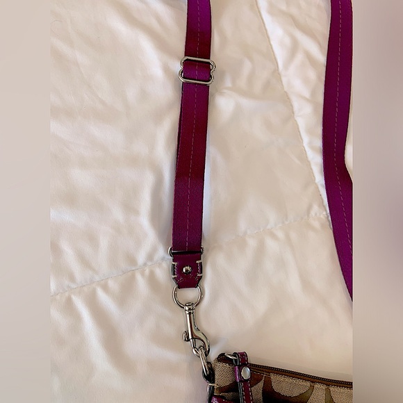 Coach Crossbody Bag - Picture 11 of 11